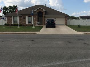 1327 Walter Ellison Dr, Lockhart, TX 78644