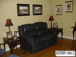 2nd image of 1423 Churchill Dr