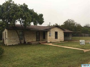 420 W Houston St, Abbott, TX 76621