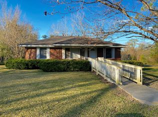 105 Gaff Ave, Fitzgerald, GA 31750