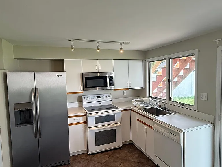 0 Sea Cliff St — Photo 7