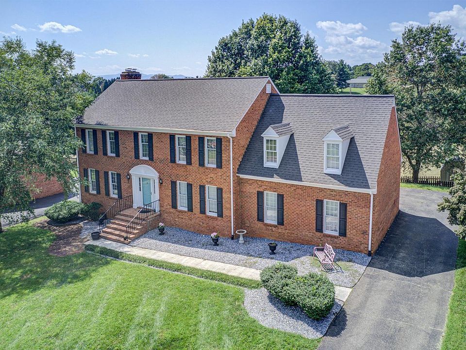1st image of 1804 Ashbury Dr