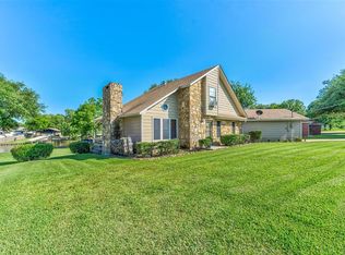 250 Harbor View Dr, Livingston, TX 77351