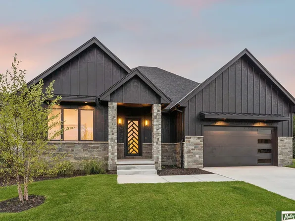 20127 Zander Ct, Omaha, NE 68135