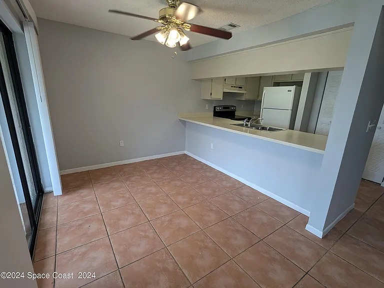 1051 Clearmont St NE #202 — Photo 21