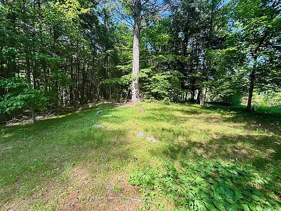 2nd image of 2495 Flinton Rd