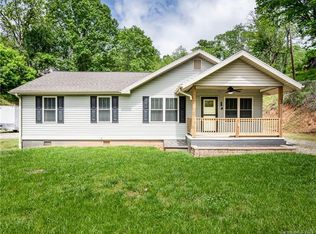 74 Crestfield Ave, Asheville, NC 28804