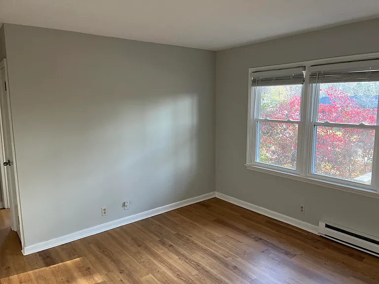 125 Atwood Dr #4 — Photo 6
