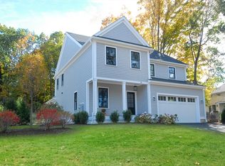 1053 Main St #5, Concord, MA 01742