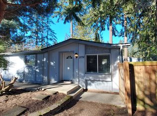 2076 Elizabeth Pl, Port Townsend, WA 98368