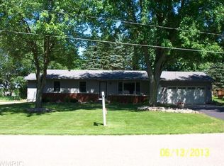 3507 Fairlane Dr, Hamilton, MI 49419