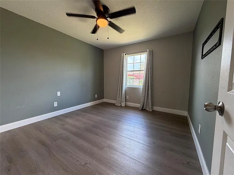 14109 Newcomb Ave — Photo 9
