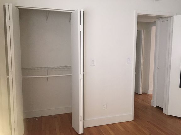 5th image of 850 Meridian Ave #14