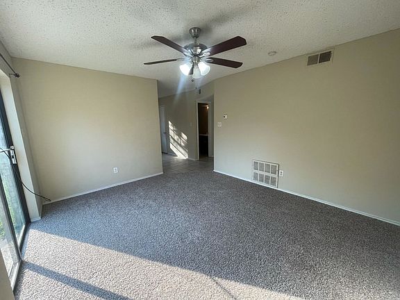 2nd image of 10120 Lone Eagle Dr