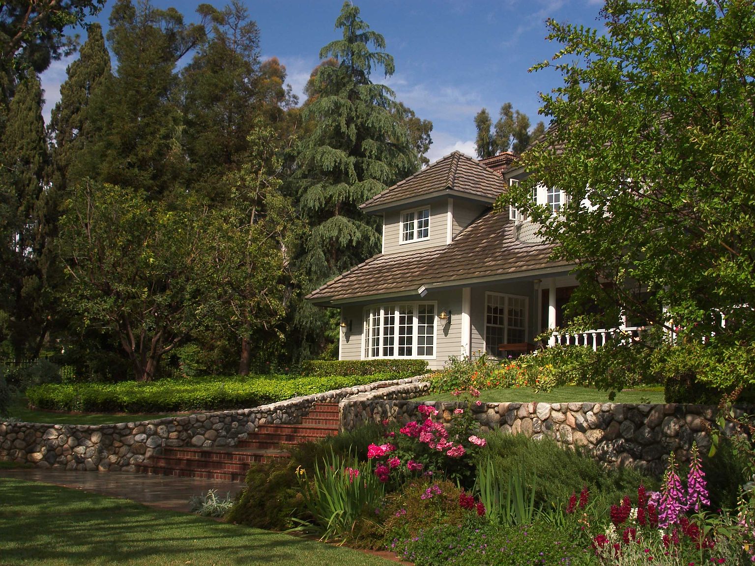 6200 Hawarden Dr, Riverside, CA 92506 Zillow