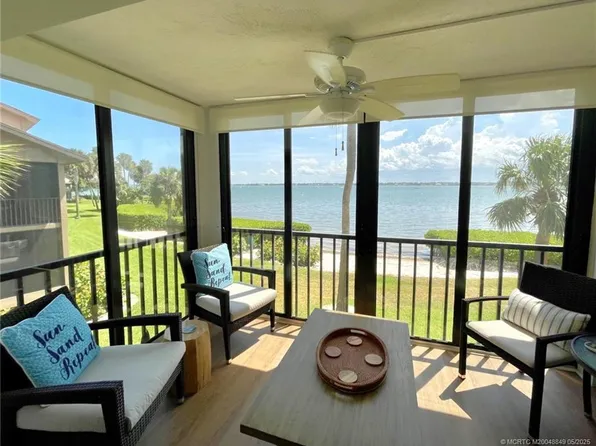 330 NE Edgewater Dr APT 204, Stuart, FL 34996