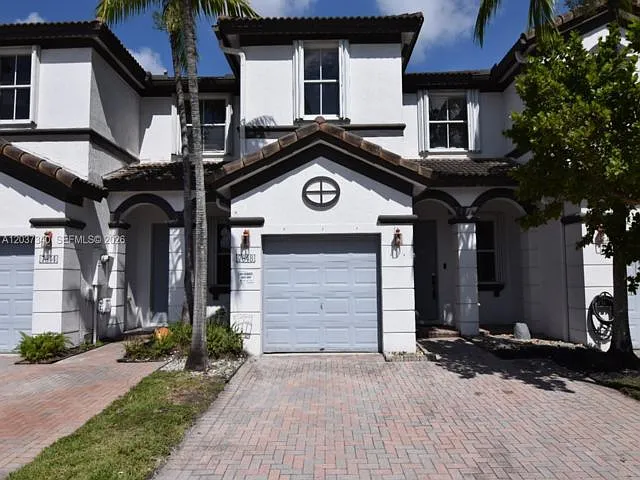 7848 NW 114th Path