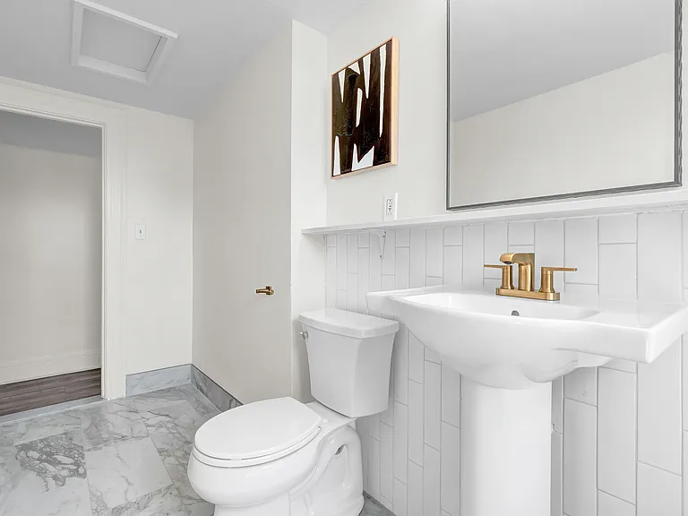 66 Evergreen Ave #3 — Photo 5