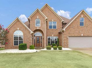 77 Moses Dr, Jackson, TN 38305