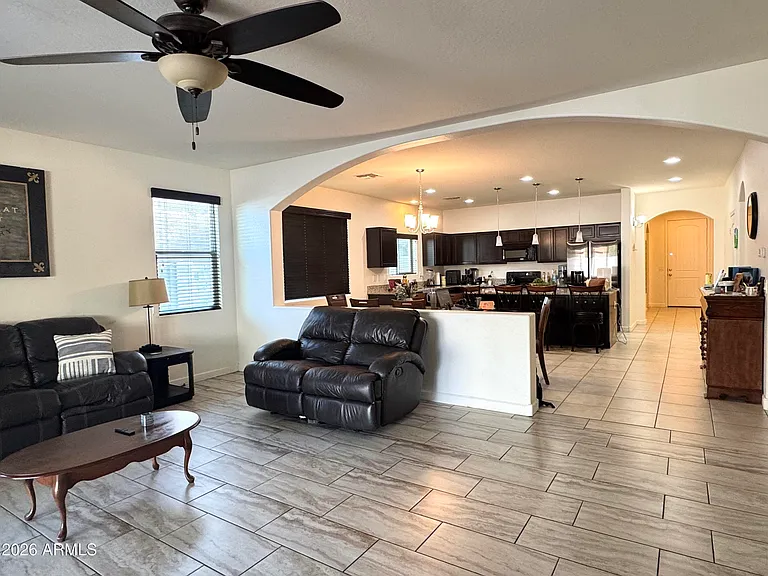 1848 N Loretta Pl — Photo 6
