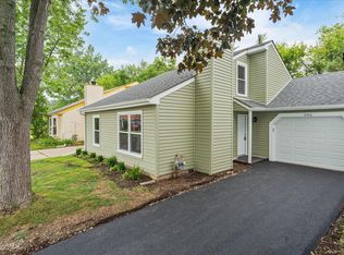 396 Sauk Ct, Round Lake Beach, IL 60073