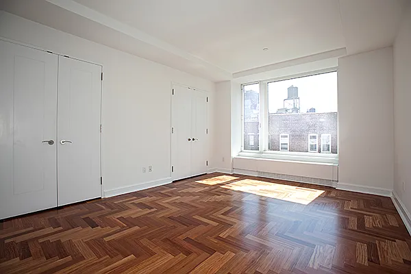 Sold by Trump International Realty | media 3