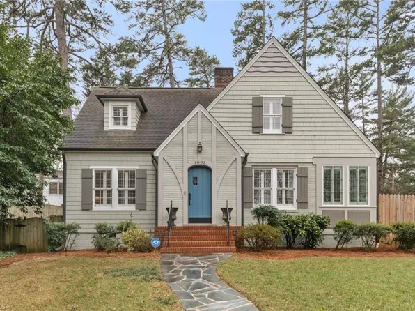 1803 Meadowbrook Dr, Winston Salem, NC 27104