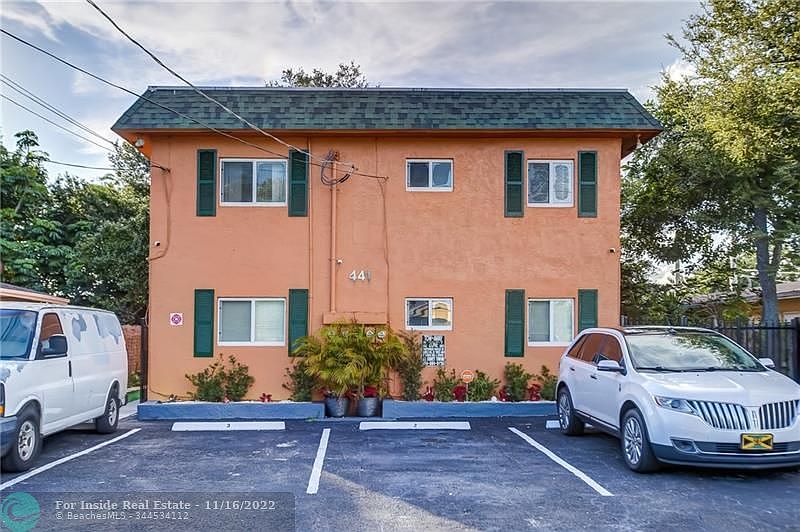 1st image of 441 NW 7th Ter APT 3