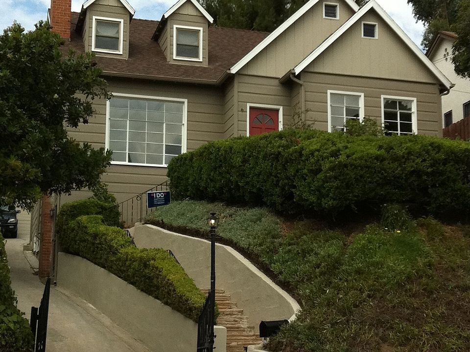 1st image of 4739 College View Ave