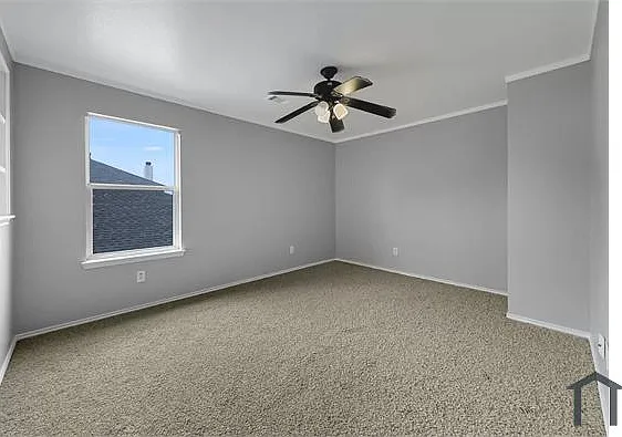9204 Nightingale Dr — Photo 15