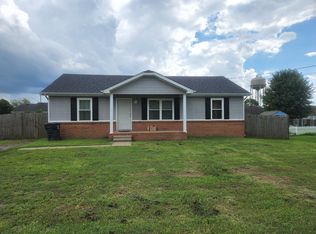 309 Alan Ct, Oak Grove, KY 42262