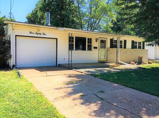 985 Keeven Ln, Florissant, MO 63031