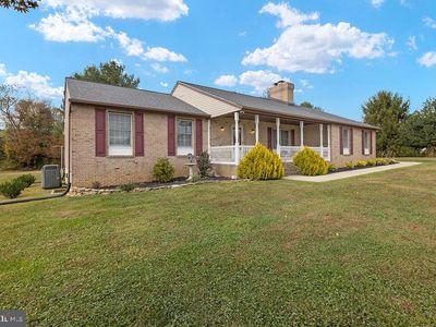 18310 Upper Beckleysville Rd, Hampstead, MD 21074