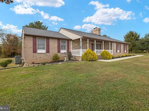 18310 Upper Beckleysville Rd, Hampstead, MD 21074