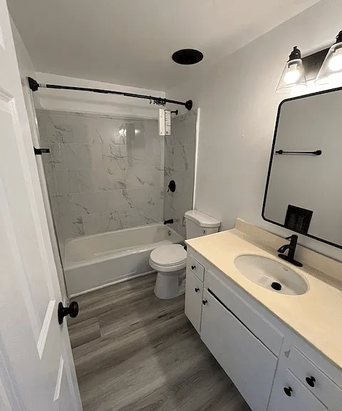 423 N Avenue 66 LLC — Photo 18