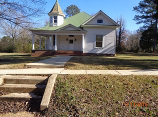 110 McAdams St, Millport, AL 35576