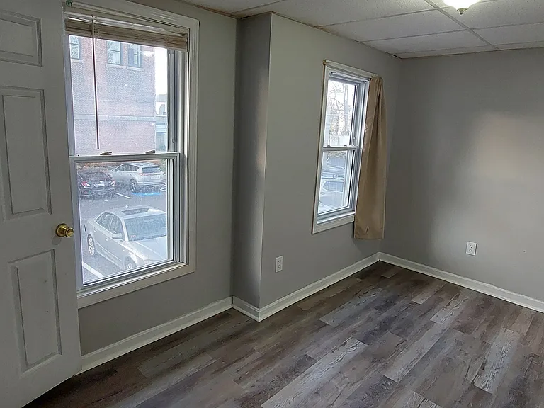 266 Pine St #1 — Photo 24
