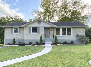 115 La Bar Dr, Hendersonville, TN 37075