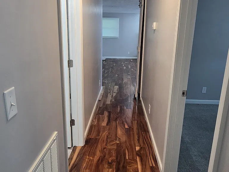 2 Lambeth Ct — Photo 19
