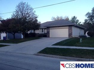 202 Ridge Rd, Council Bluffs, IA 51503