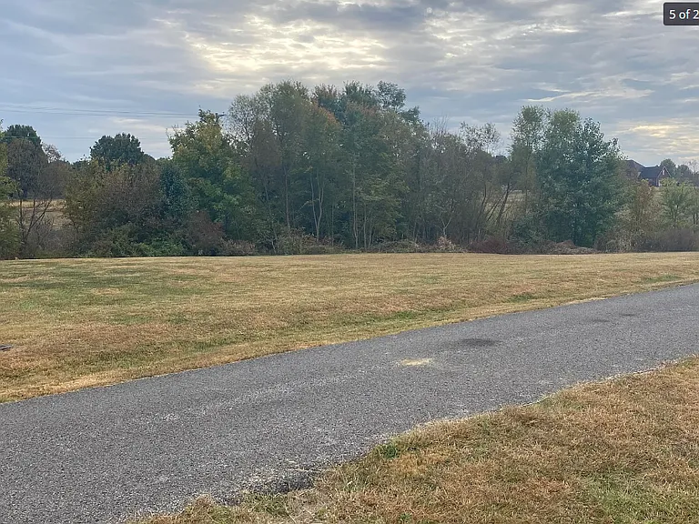 87 Sunset Dr — Photo 4