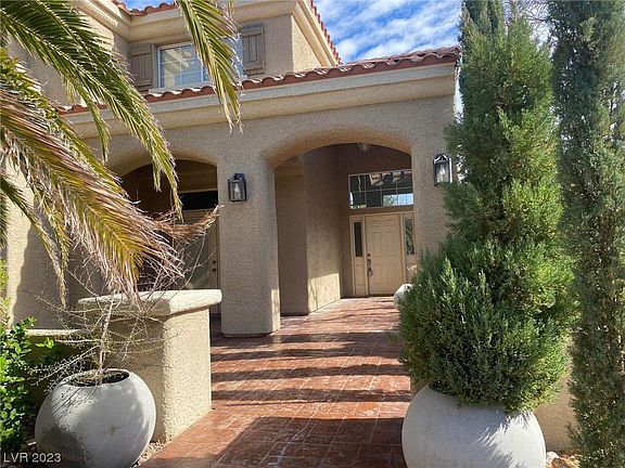 2nd image of 1808 Madera Canyon Pl
