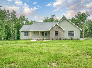 413 Creekview Rd, Jamestown, TN 38556