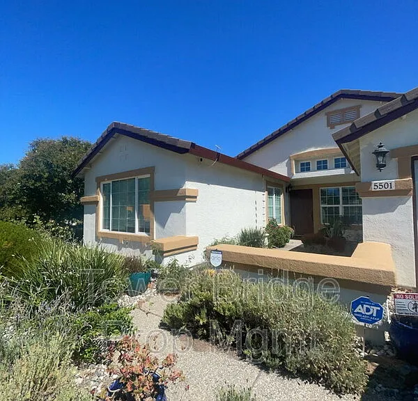 5501 Spring Falls Ct — Photo 1