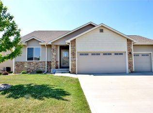 1007 NW 39th St, Ankeny, IA 50023