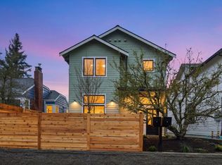 522 NE 89th St #A, Seattle, WA 98115