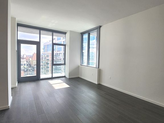 5th image of 133-36 37th Ave Penthouse A