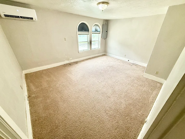 2649 Douglas Run Rd — Photo 8