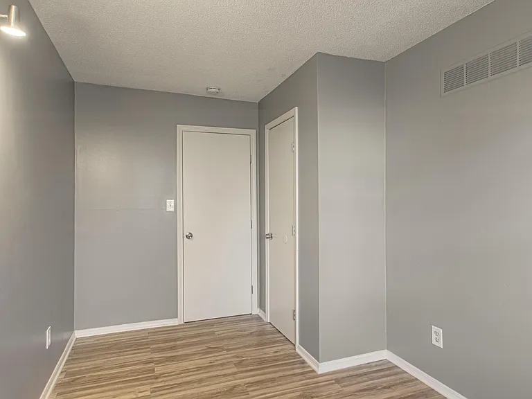 8011 E 130th Ct — Photo 20
