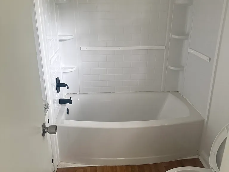 113 Oates Dr — Photo 6